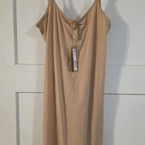 NWT SKIMS Fits Everybody Slip Dress
